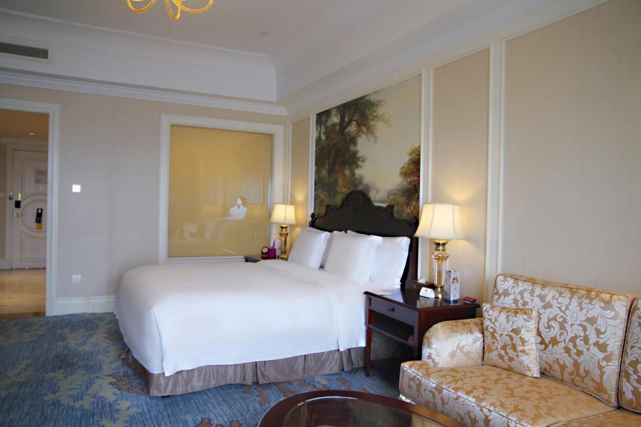 Crowne Plaza Ocean Spring Resort By Ihg Jimo Exterior foto