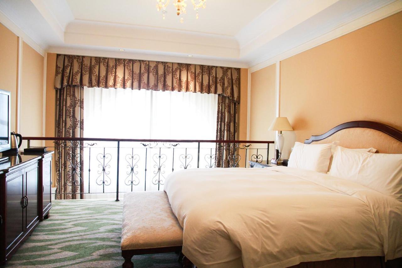 Crowne Plaza Ocean Spring Resort By Ihg Jimo Exterior foto
